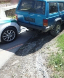   S vozidlom narazil do smetnej nádoby a oplotenia domu