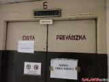 V galantskej nemocnici sa zrútila kabína výťahu. Pri páde zahynul mladý technik