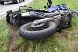 Motocyklista dostal šmyk