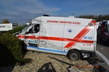 Zrážka kamióna a sanitky 