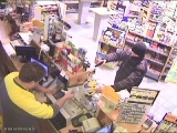 Polícia žiada o pomoc pri stotožnení páchateľa